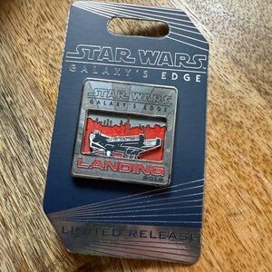 Star Wars Galaxy's Edge Limited Release Opening Year Pin